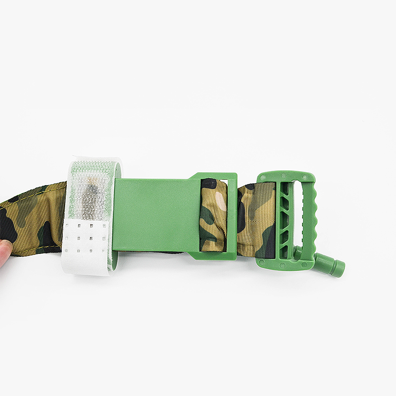 Outdoor Tactical Tourniquet Detail
